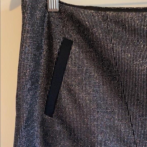 Guess Gliterly Black Skirt - Picture 3 of 6